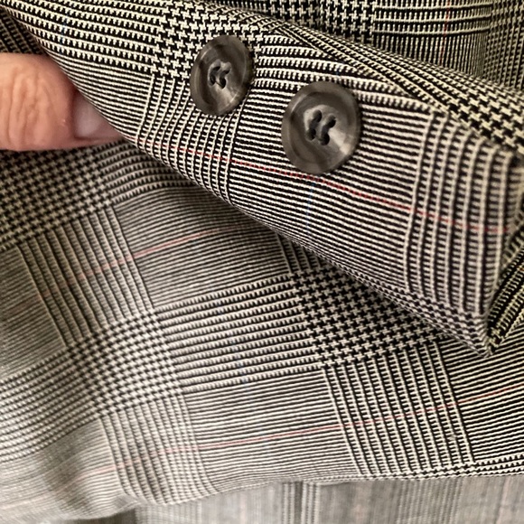 Vintage Brooks Brothers Suit early 1990’s Size 12. - Picture 12 of 13